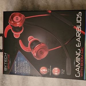 Gaming Earbuds With Boom Mic